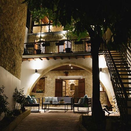 Serenity Boutique House Vouni Luaran gambar