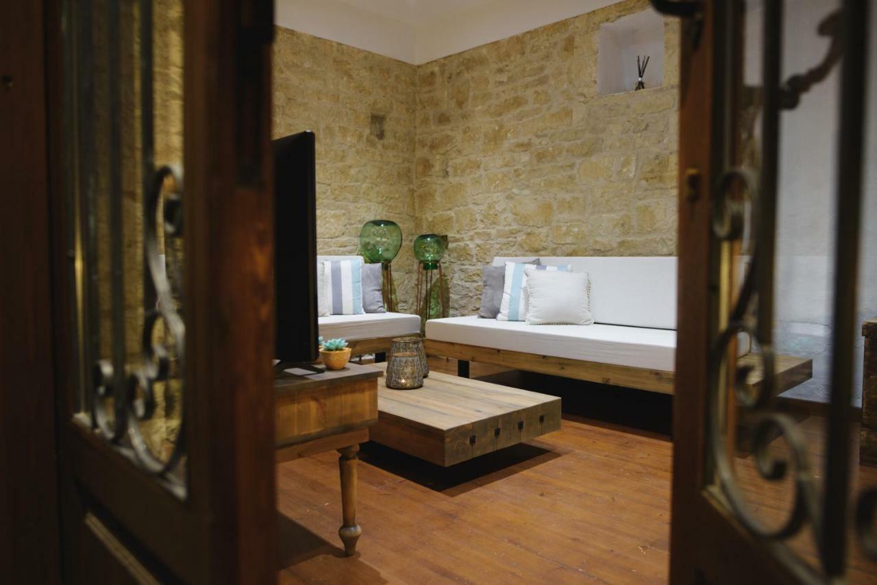 Serenity Boutique House Vouni Luaran gambar